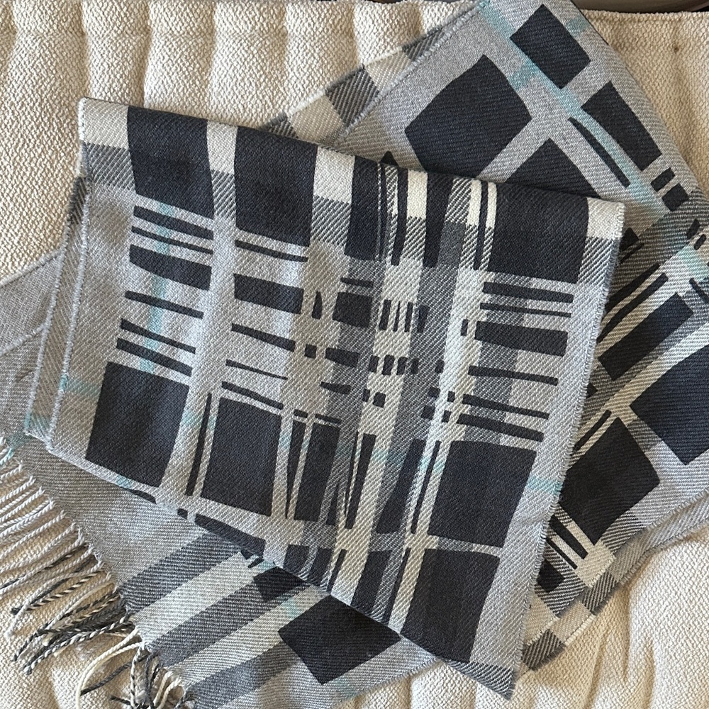 Burberry Deconstructed Plaid Gray and Teal Plaid Scarf Y2K